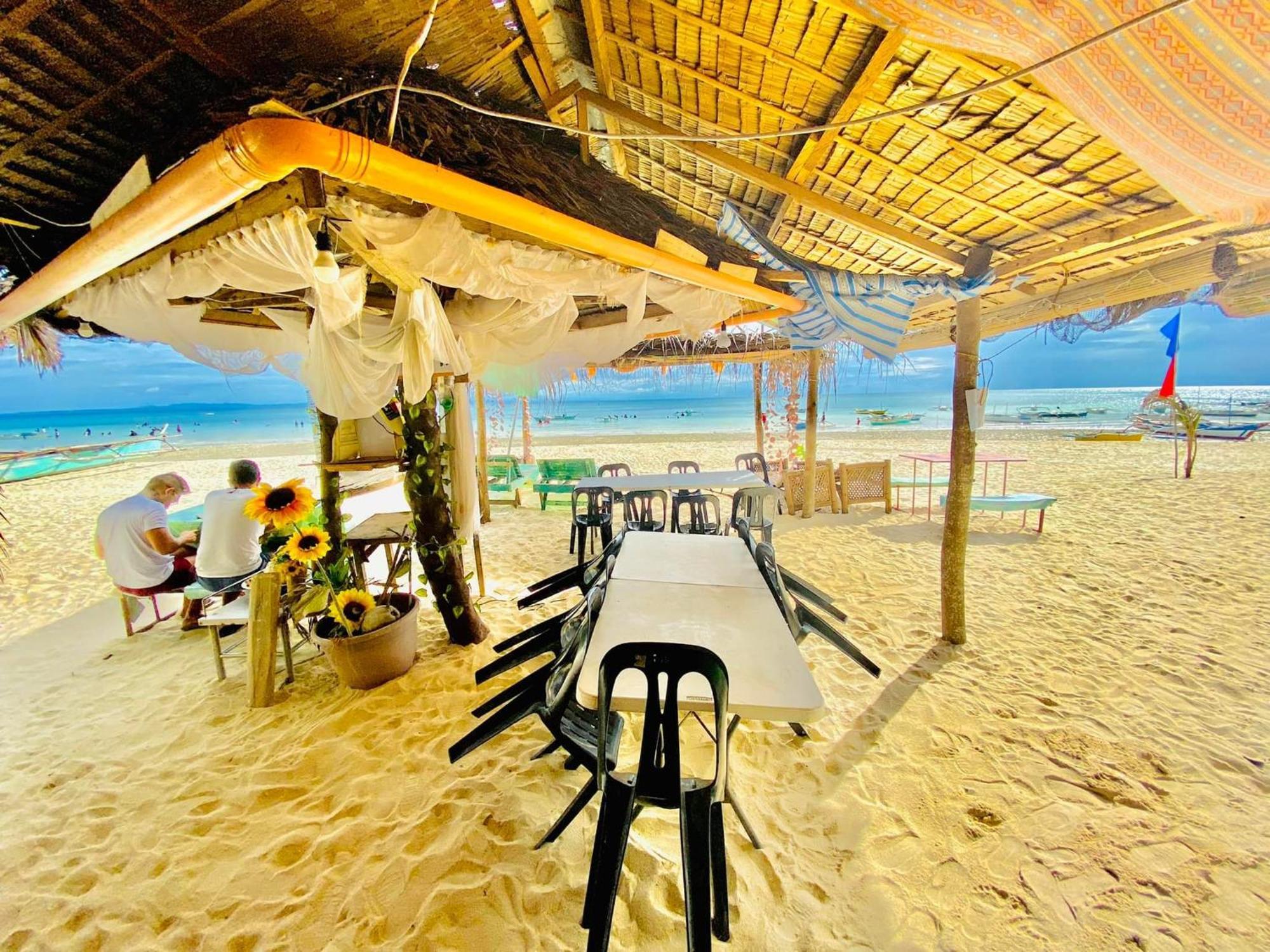 Dohibern Beach Resort バンタヤン島 エクステリア 写真